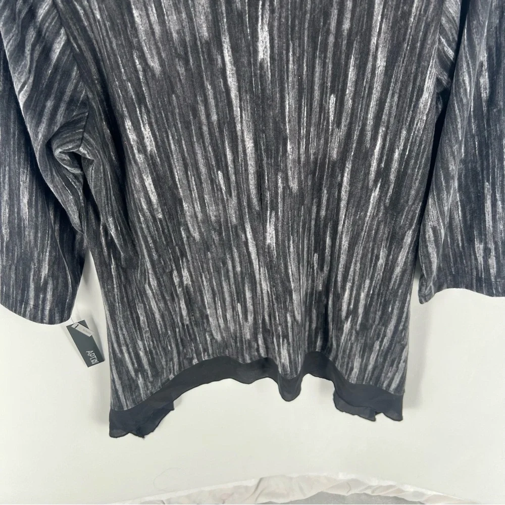 Apt. 9 Abstract Print 3/4 Sleeve Shark Bite Hem Cowl Neck Sweater‎